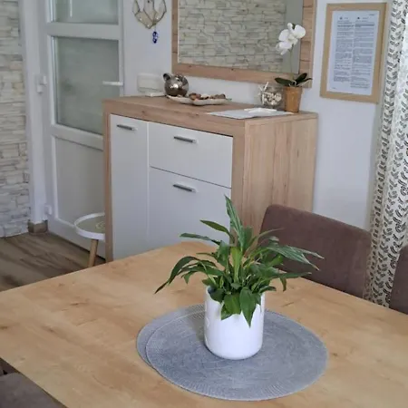 Kuca U Prirodi Li * Vrgorac