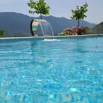 Kuca U Prirodi Li * Vrgorac